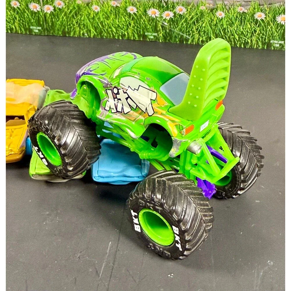 Disney Pixar Cars Custom Monster Truck Wingo Monster Jam 1:64 See Photos